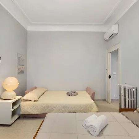 Apartment A Stone's Throw From - Balcony - Ac Mailand